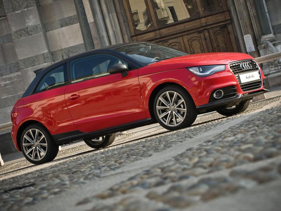  Audi A1 Blade by Aznom (8X) 2011 года  (фото 7 из 20)